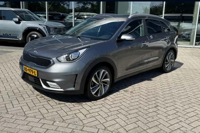 Kia Niro (2017) thumbnail 1