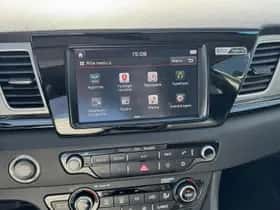 Kia Niro (2017) thumbnail 18