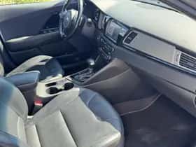 Kia Niro (2017) thumbnail 5