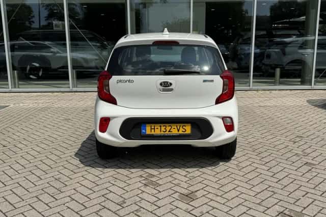 Kia Picanto (2020) thumbnail 6