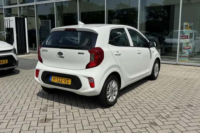 Kia Picanto (2020) thumbnail 7