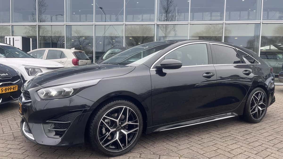 Kia Proceed (2025) — foto 1