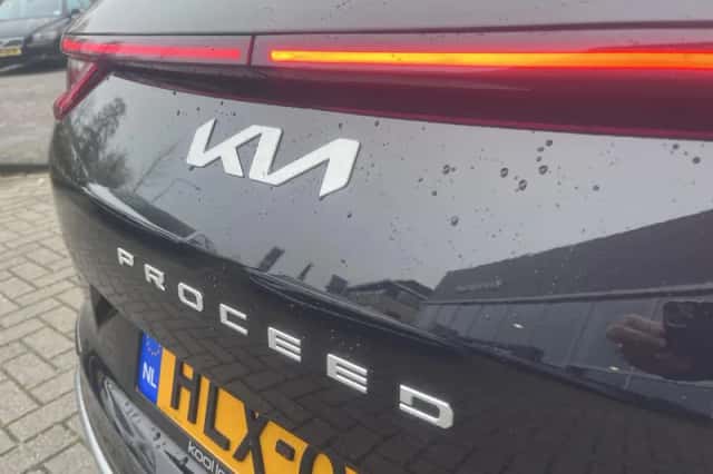 Kia Proceed (2025) thumbnail 4