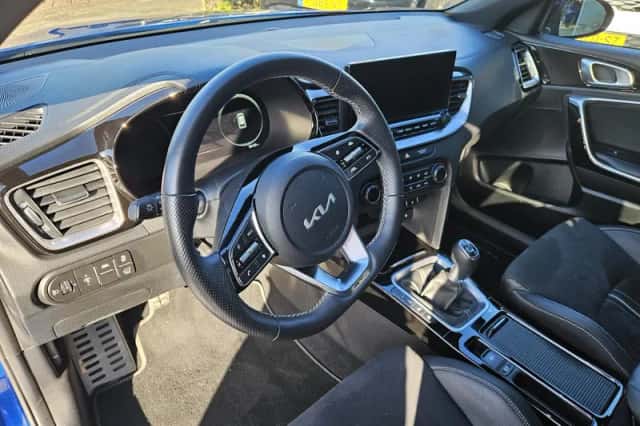 Kia Ceed Sportswagon (2024) thumbnail 8