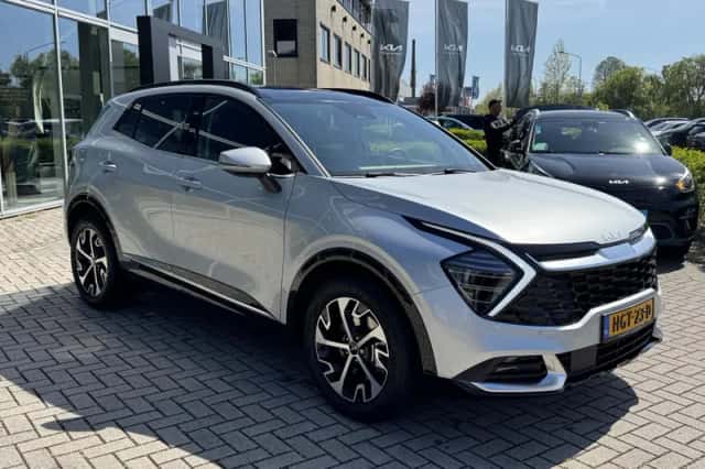 Kia Sportage (2025) thumbnail 4