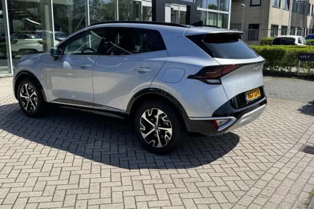 Kia Sportage (2025) thumbnail 5