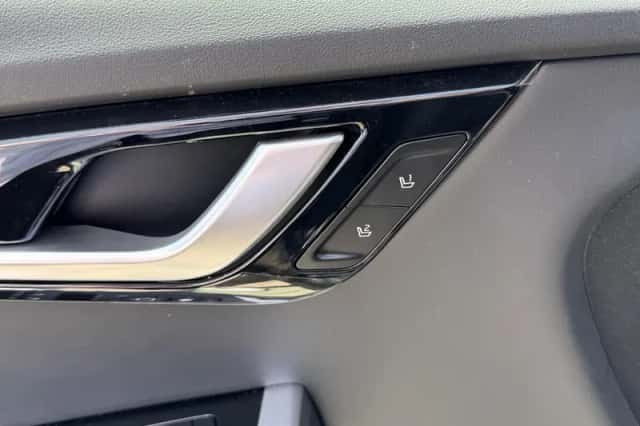 Kia EV6 (2024) thumbnail 12