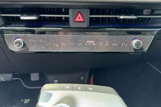 Kia EV6 (2024) thumbnail 17
