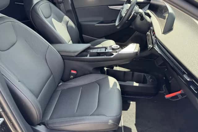 Kia EV6 (2024) thumbnail 23