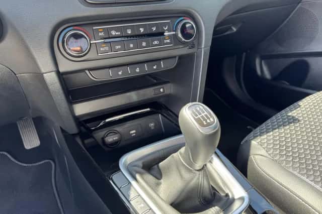 Kia Ceed Sportswagon (2024) thumbnail 12