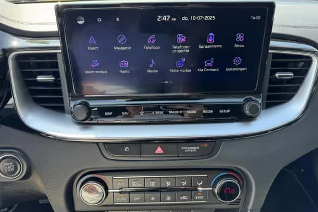 Kia Ceed Sportswagon (2024) thumbnail 13
