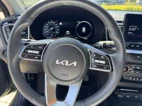 Kia Ceed Sportswagon (2024) thumbnail 16