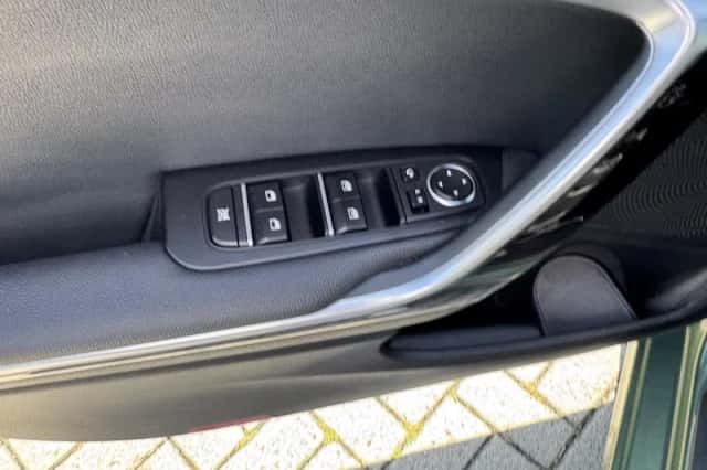 Kia Ceed Sportswagon (2024) thumbnail 18