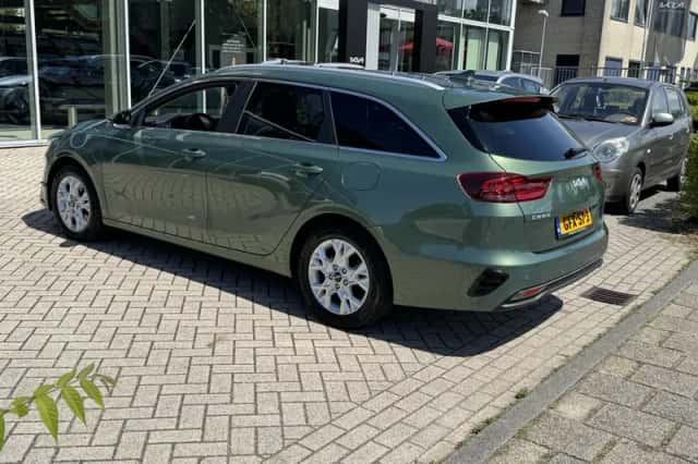 Kia Ceed Sportswagon (2024) thumbnail 7