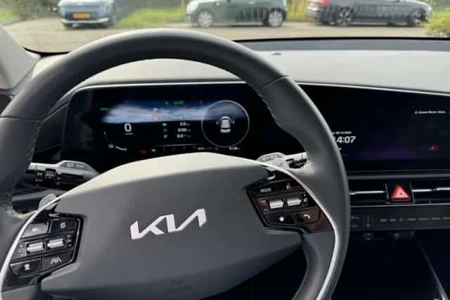 Kia Niro EV (2024) thumbnail 13
