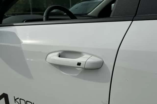 Kia Niro EV (2024) thumbnail 7
