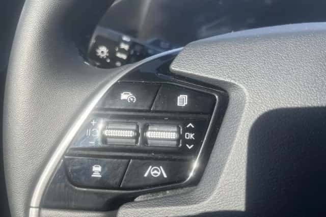 Kia Niro (2022) thumbnail 16