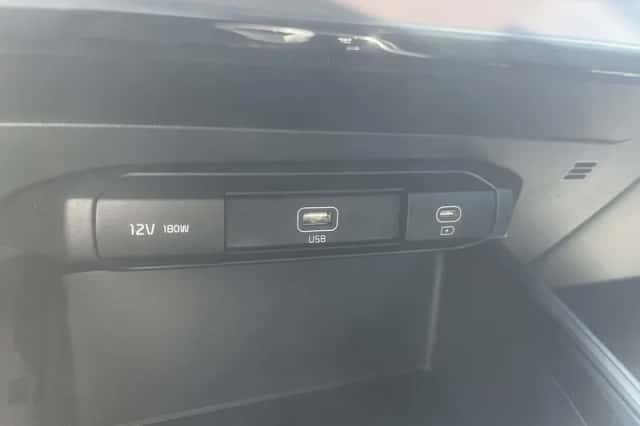 Kia Niro (2022) thumbnail 21
