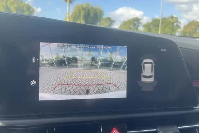 Kia Niro (2022) thumbnail 23
