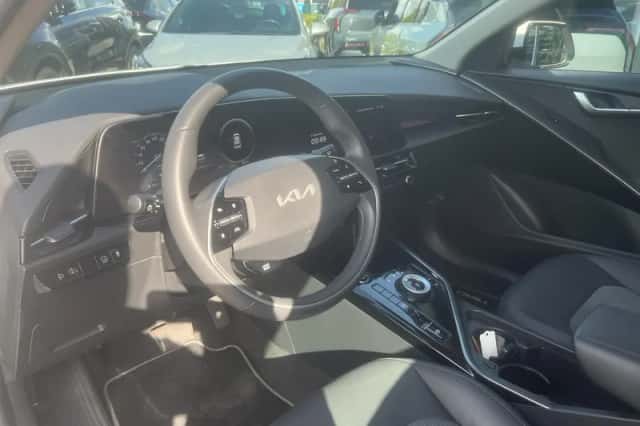 Kia Niro (2022) thumbnail 9
