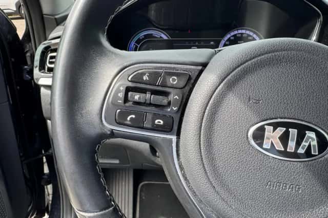 Kia Niro (2019) thumbnail 24