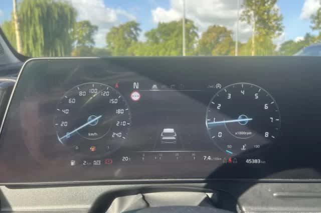 Kia Sportage (2022) thumbnail 9