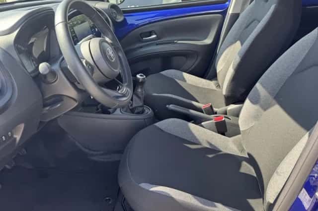 Toyota Aygo (2023) thumbnail 14