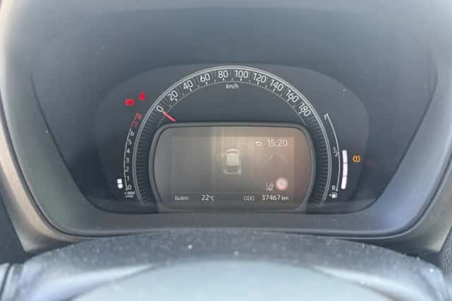 Toyota Aygo (2023) thumbnail 18