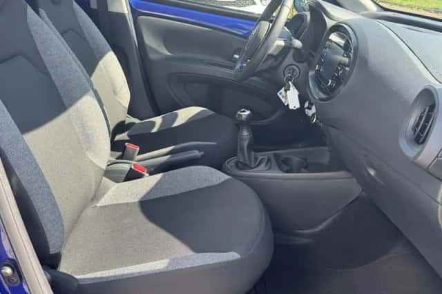 Toyota Aygo (2023) thumbnail 7
