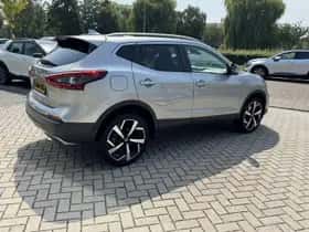 Nissan Qashqai (2019) thumbnail 5