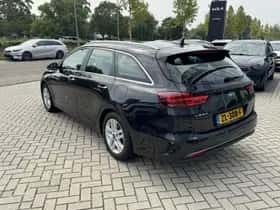 Kia Ceed Sportswagon (2019) thumbnail 2