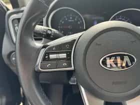 Kia Ceed Sportswagon (2019) thumbnail 13