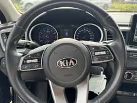 Kia Ceed Sportswagon (2019) thumbnail 15