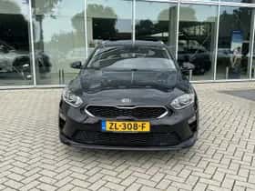 Kia Ceed Sportswagon (2019) thumbnail 3