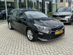 Kia Ceed Sportswagon (2019) thumbnail 4