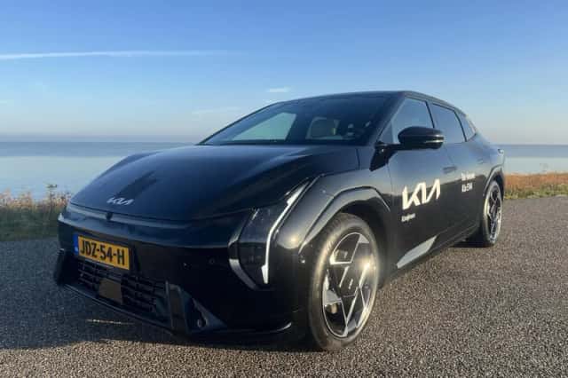 Kia EV4 (2025) thumbnail 4