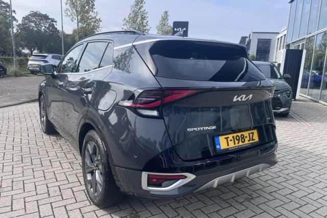 Kia Sportage (2023) thumbnail 3