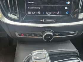 Volvo S60 (2023) thumbnail 24