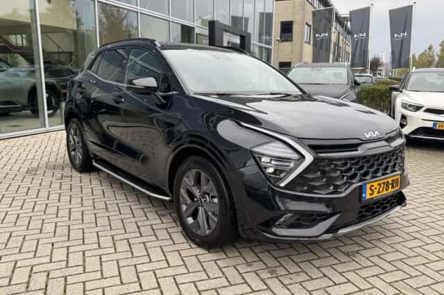 Kia Sportage (2023) thumbnail 3