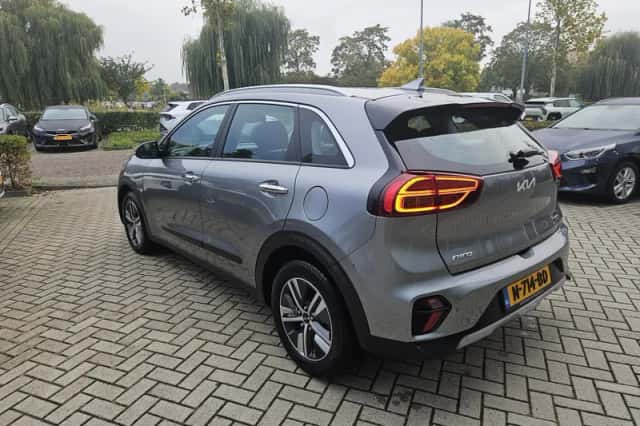 Kia Niro (2021) thumbnail 5