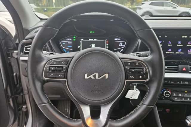Kia Niro (2021) thumbnail 8