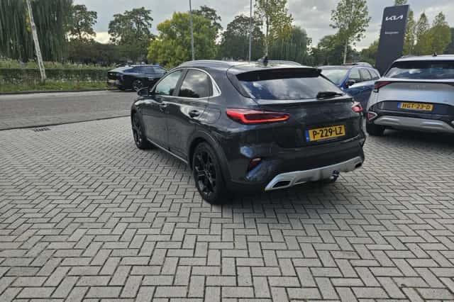 Kia XCeed (2022) thumbnail 5