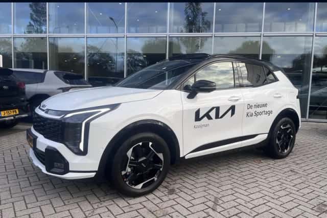 Kia Sportage (2025) thumbnail 1