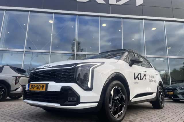 Kia Sportage (2025) thumbnail 2