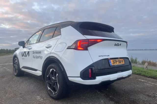 Kia Sportage (2025) thumbnail 8