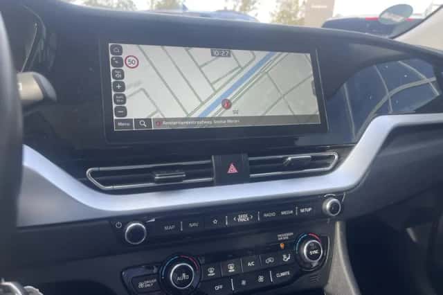 Kia Niro (2021) thumbnail 11
