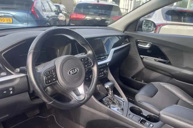 Kia Niro (2021) thumbnail 7