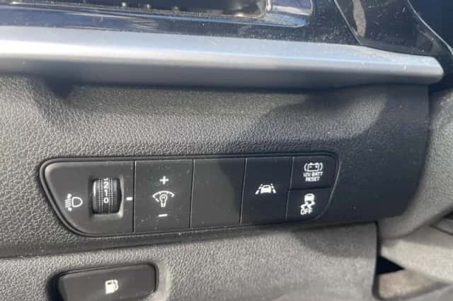 Kia Niro (2021) thumbnail 8