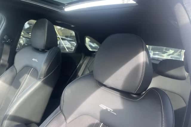 Kia Proceed (2024) thumbnail 7