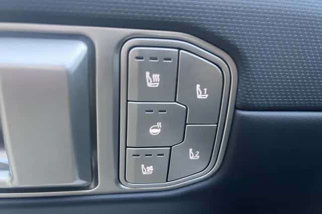 Kia EV4 (2025) thumbnail 16